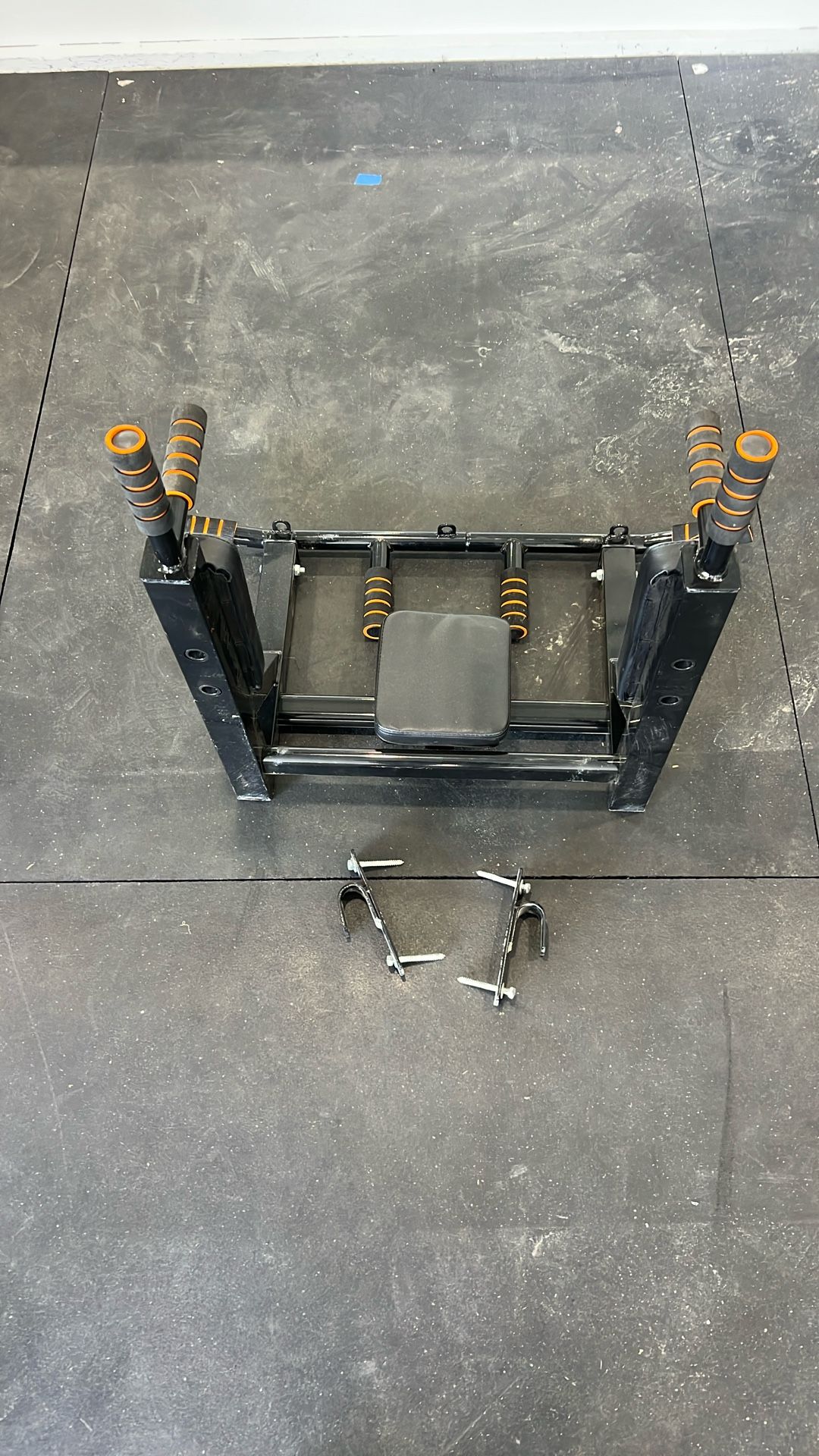 Pull And Dip Work Out Exercise Equipment