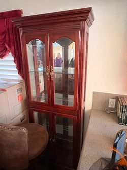 Hutch - Wood with Mirrors