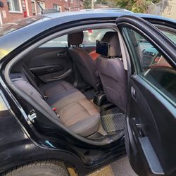 Chevy sonic 2015 maniel transmission very good condition