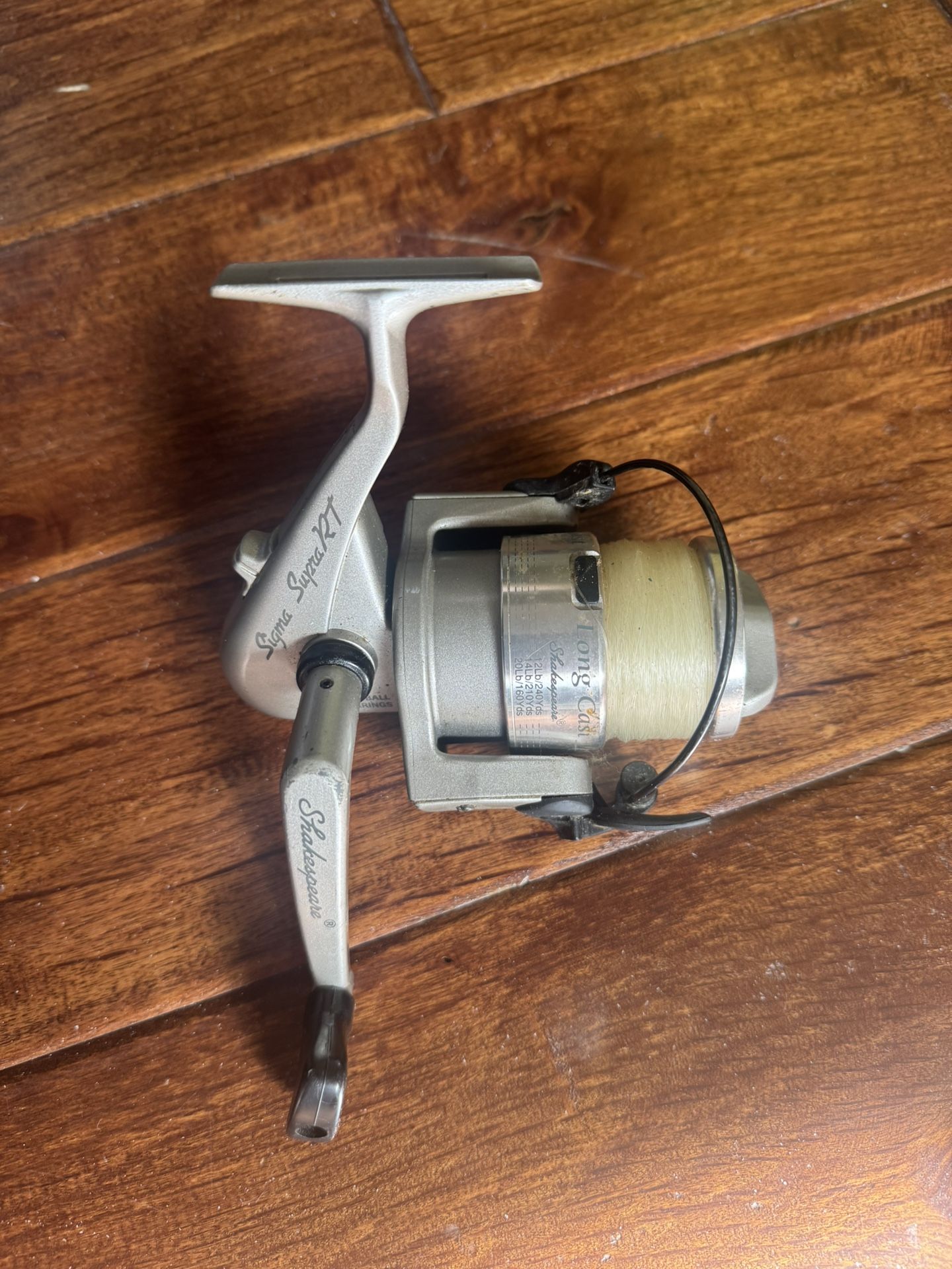 Shakespeare Supra Sigma 830 RT Fishing Reel long Cast