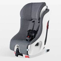 Clek Foonf Cloud Grey and White C-Zero Plus Performance Convertible Car Seat• Retails new for $523.97. Mine is used but in great condition,