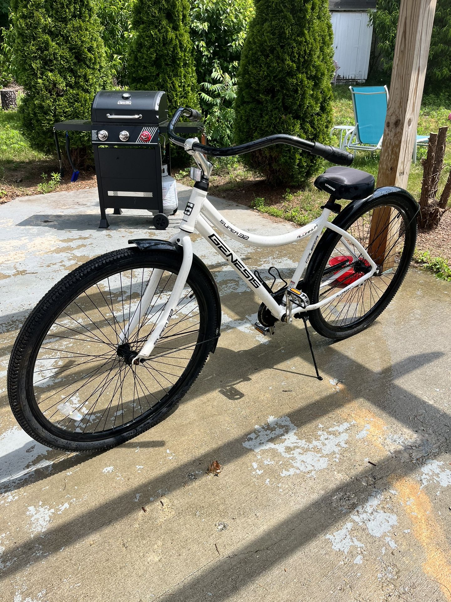 Genesis super 32 bicycle hotsell