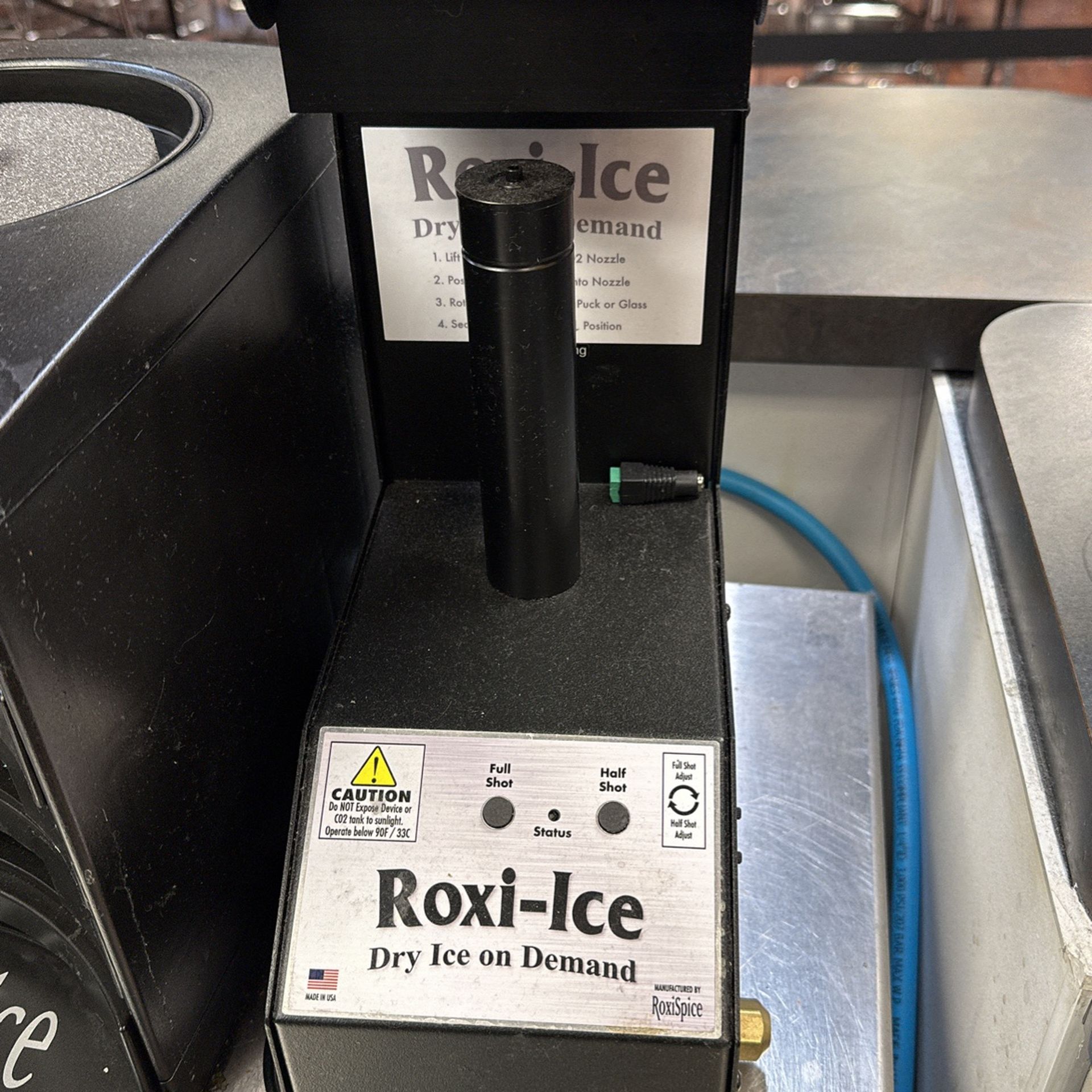 Commercial Roxi-Ice Dry Ice Machine