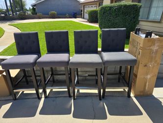 6 Barstools