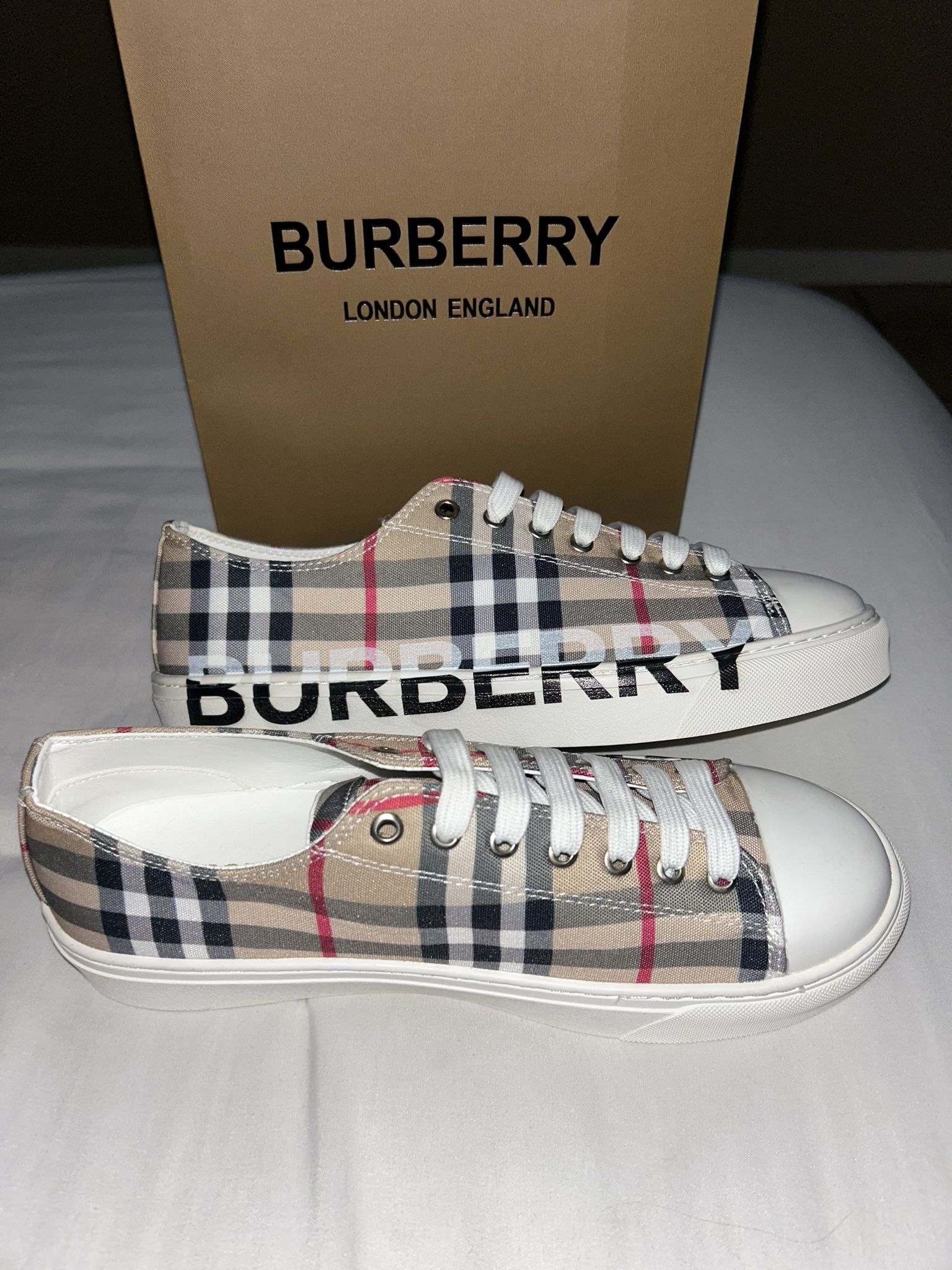 Burberry Shoes
