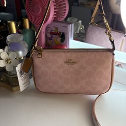 Coach Nolita 19 🌸