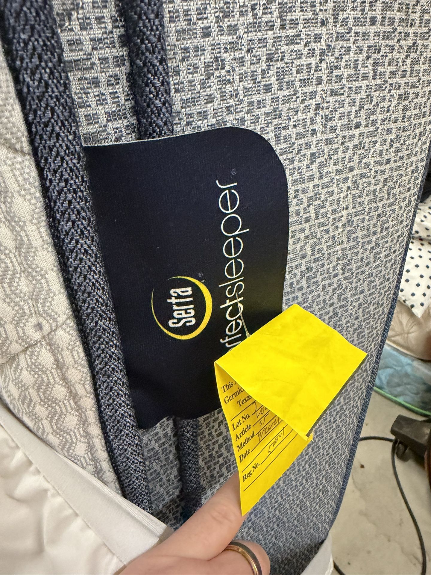 Serta Perfect Sleeper Full Size Mattress 