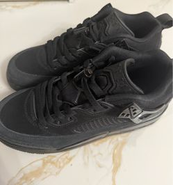 all-black spizike Jordan’s