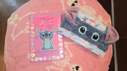 Disney Stitch Eyeshadow Palette & Spa Headband Kit – Brand New In Box