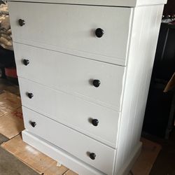 Light Gray Dresser 
