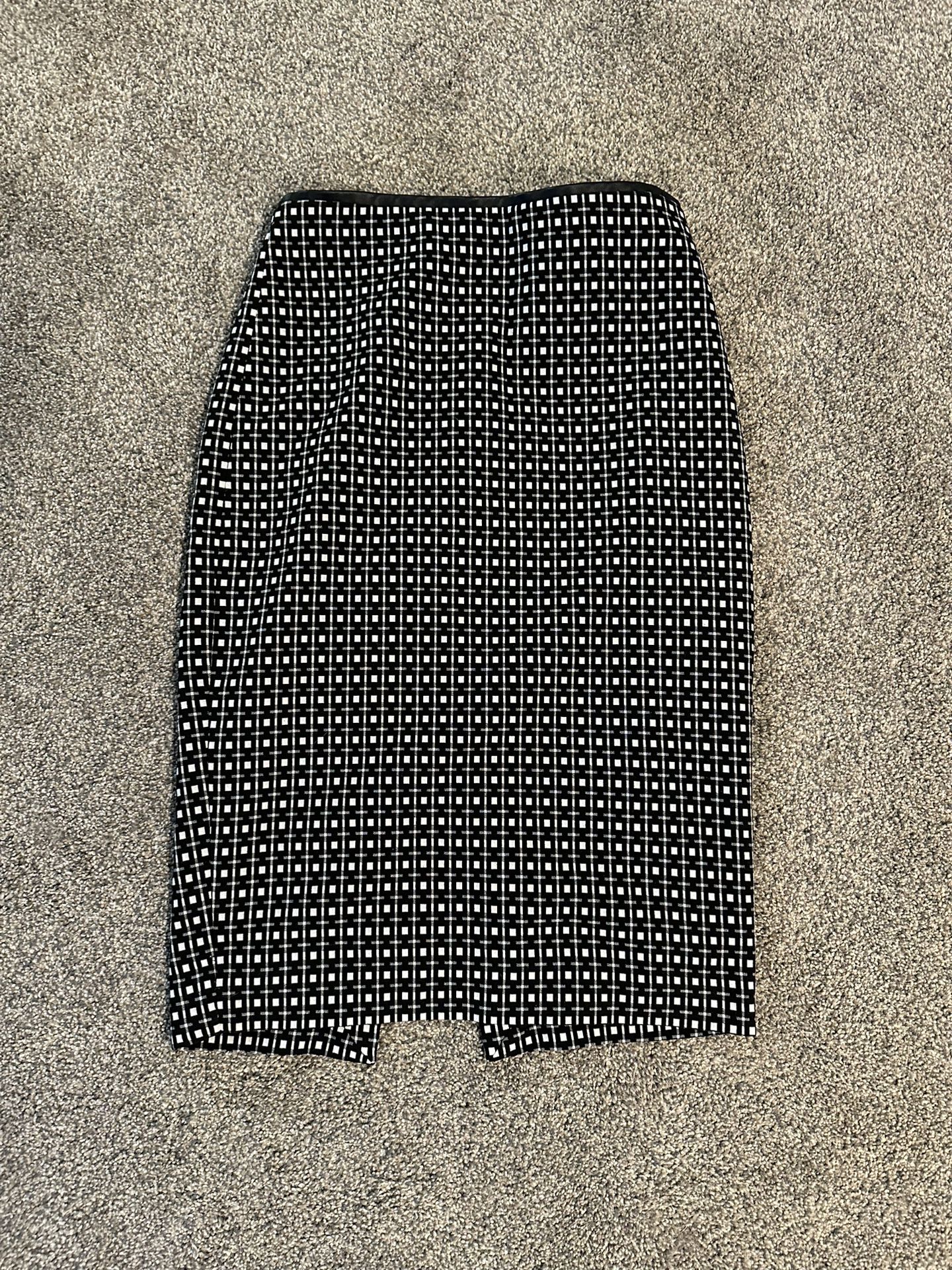 EXPRESS Black & White Check Pencil Skirt