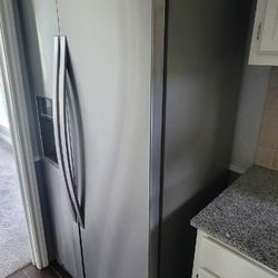 Maytag Fridge - Carrollton