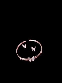 Silver butterfly bracelet with stud earrings