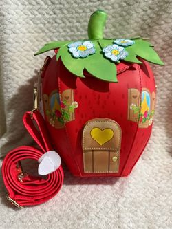 Loungefly Hard Tag Scented Strawberry Shortcake Crossbody