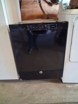 GE Black Built-In Dishwasher