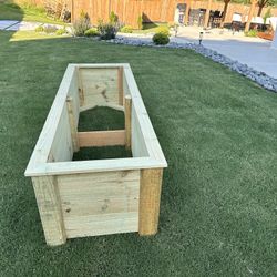 raised flower bed box 