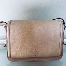 Kate Spade NY blush pink and gold crossbody pebble leather purse