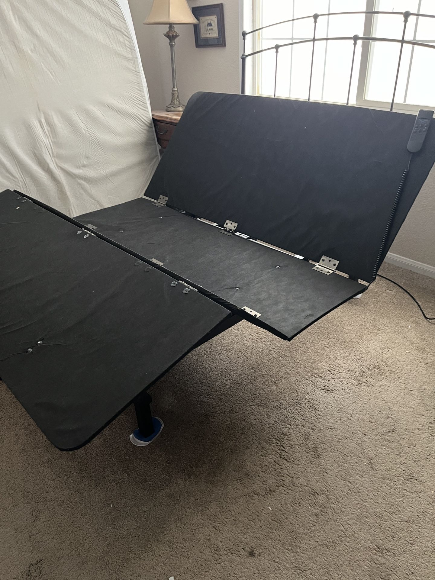 Adjustable Bed Base, Queen Size for Sale in San Marcos, CA OfferUp