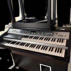 Lowery Ez4 Organ/Orchestra/ Piano w/stool