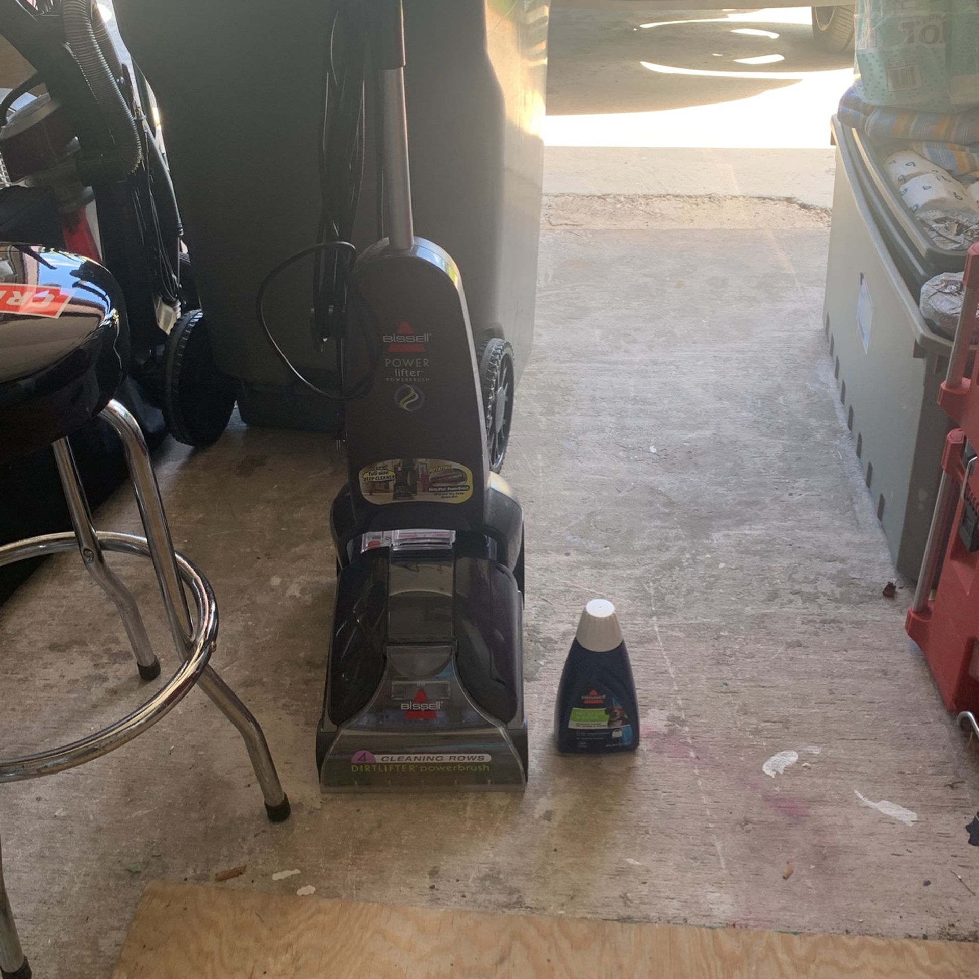 Bissell Powerlifter Powerbrush Upright Carpet Cleaner 1622