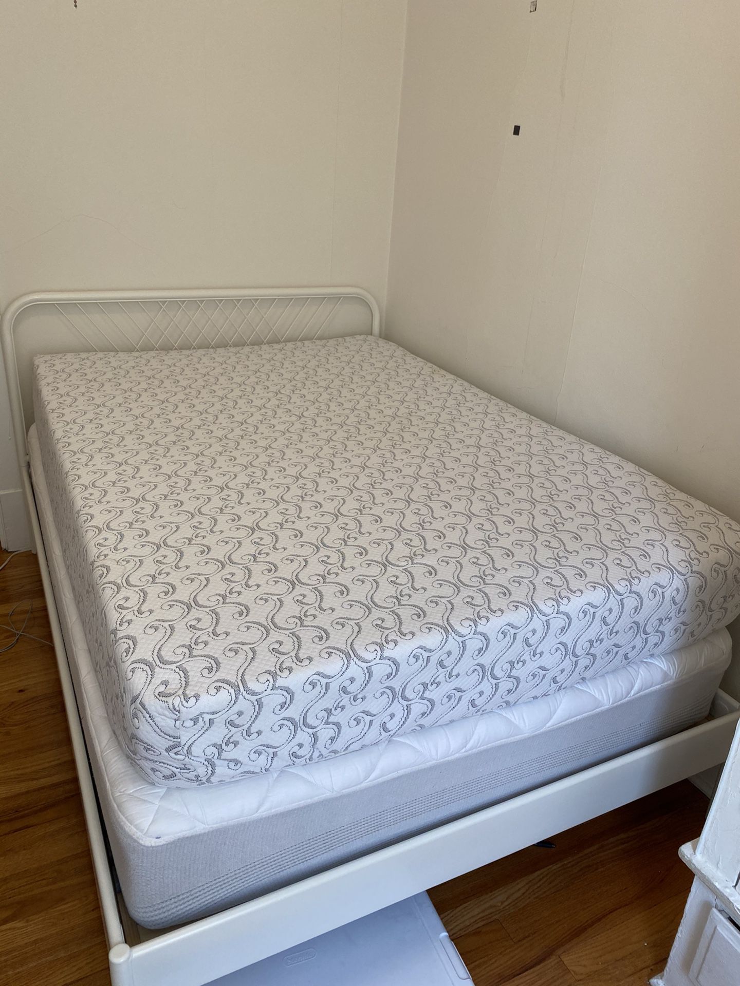 Free mattress! Very comfortable, good condition. Pickup today in Edgewater.