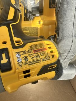 Dewalt DCD796 Hammer Drill/Driver