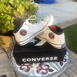 Converse Chuck Taylor All-Star Madison Mid unisex men’s size 7 1/2 women’s 9.5