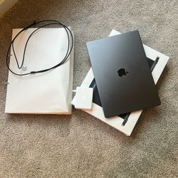 MacBook Pro M4 16 Inch Nano Texture Display