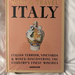 Wine and Travel Italy Coffer Table Book