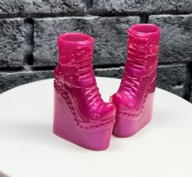 Doll Bratz Action Heroez Heels Shoes Metallic Creamy Pink