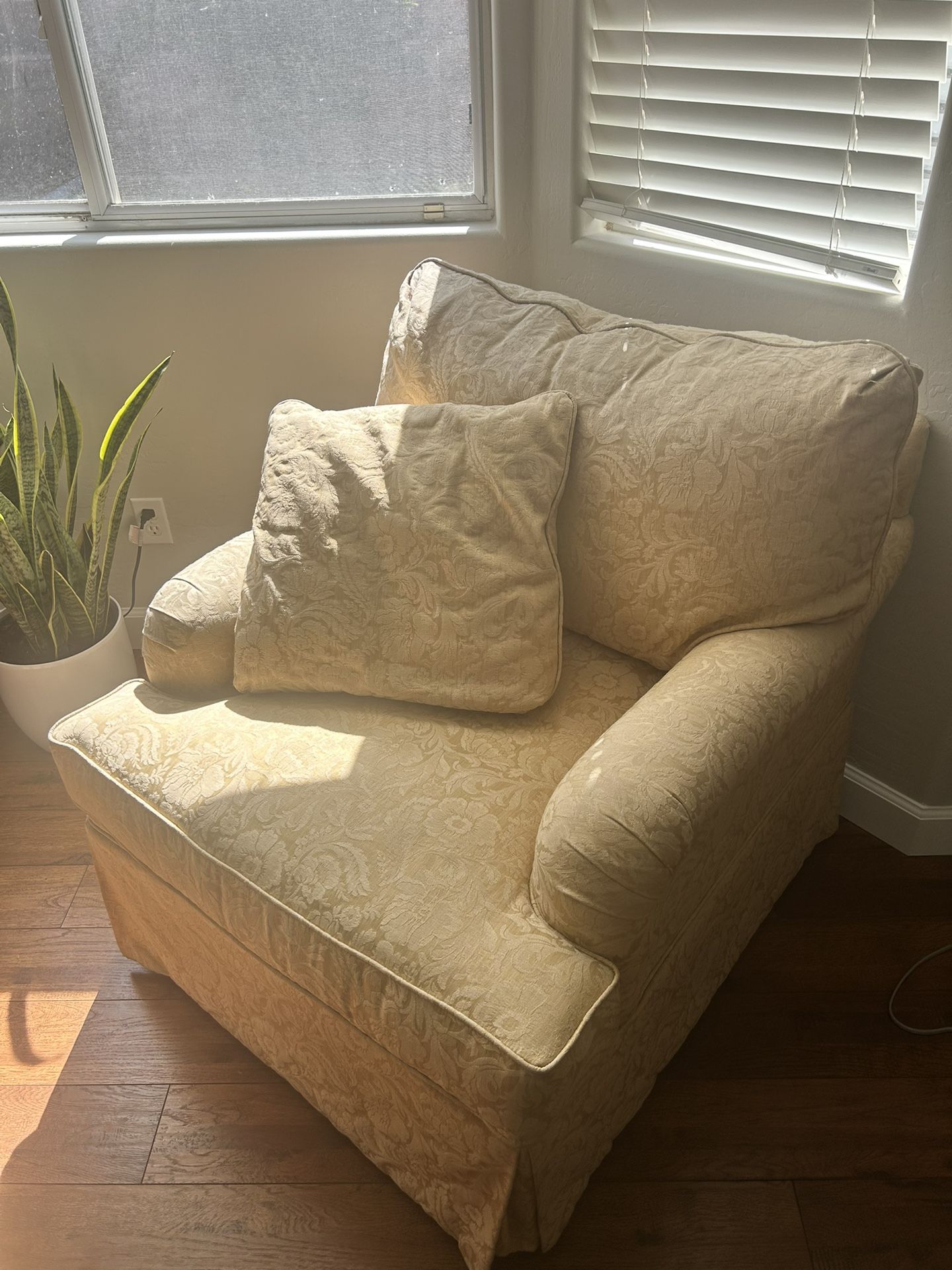 La Z Boy Kincaid Chair