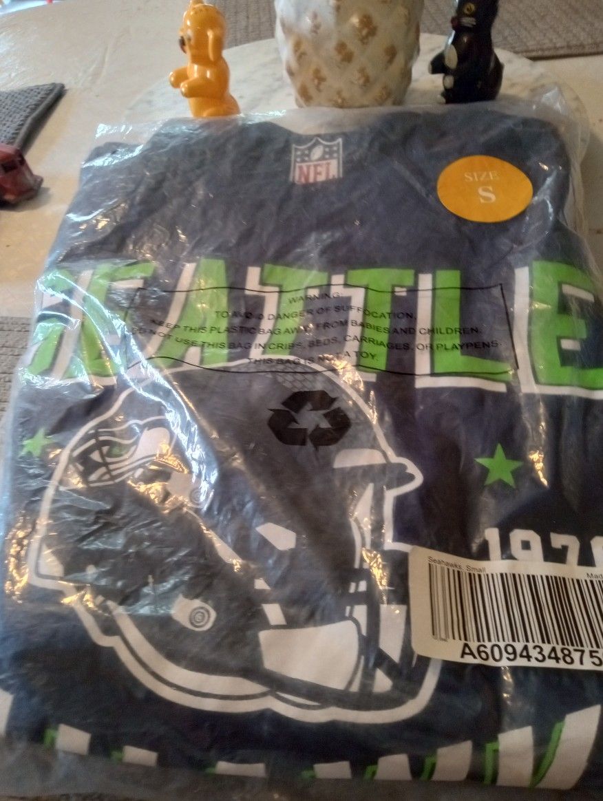 1976 NFL Endorsed Seattle Seahawks Jersey Size Small