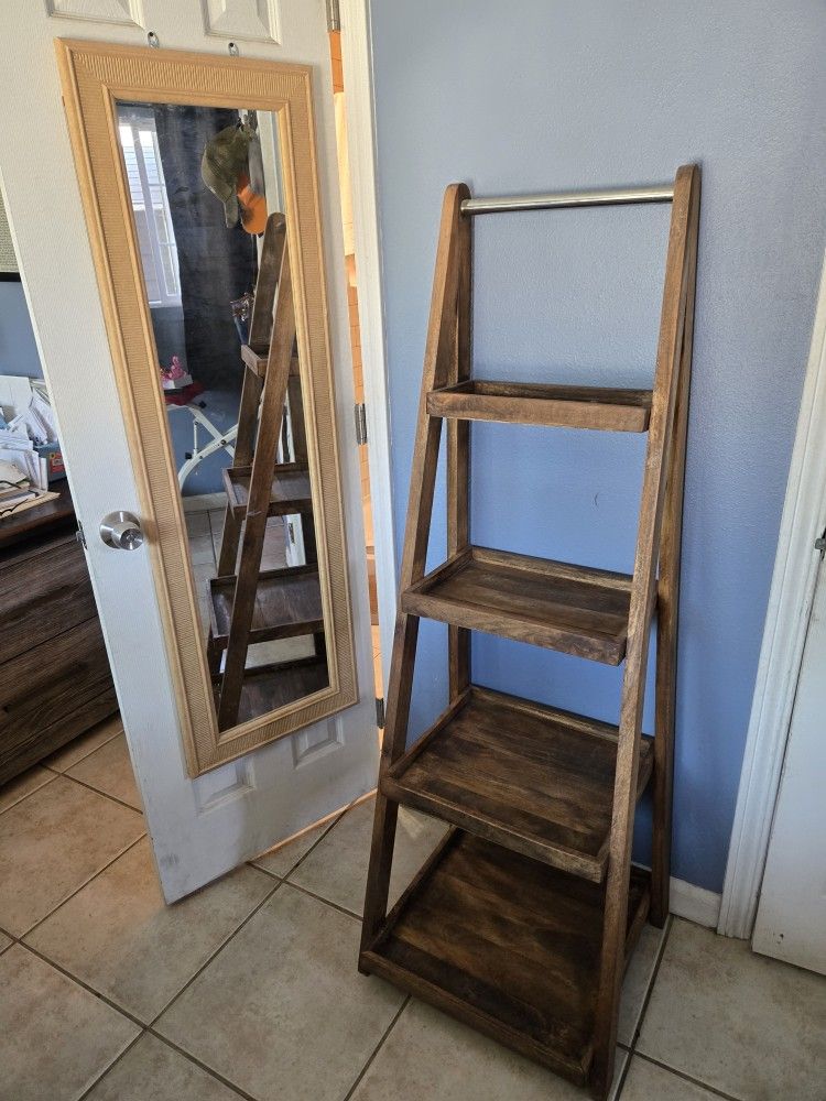 Mirror/shelves