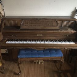 Brown Wooden Kimball Console Piano ‘94