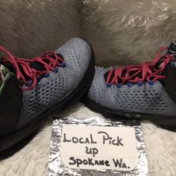 JORDAN Size 9 1/2-LIKE NEW