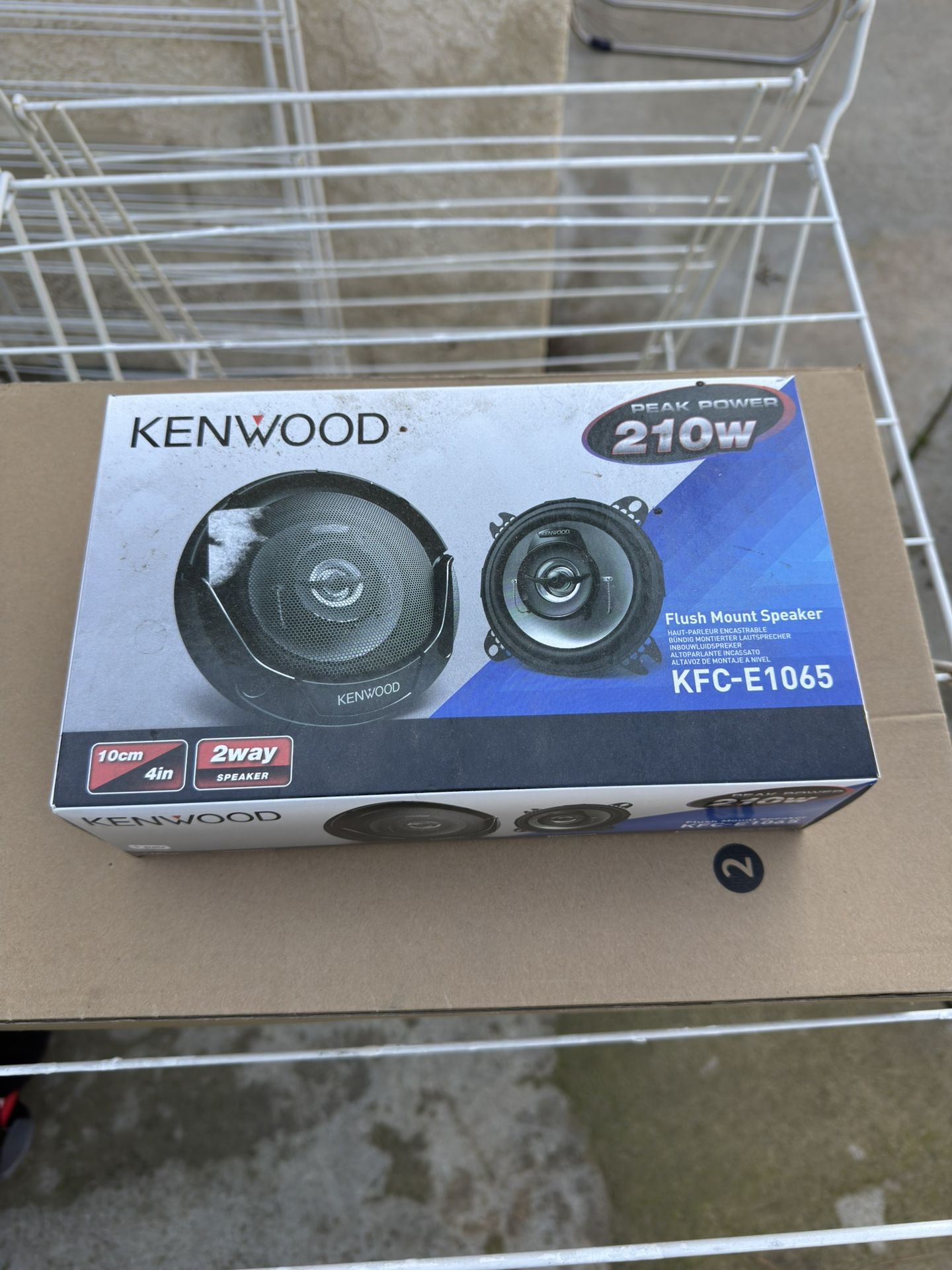Kenwood KFC-E1065 (one speaker only) 4 Inch 2-Way Car Stereo Speaker