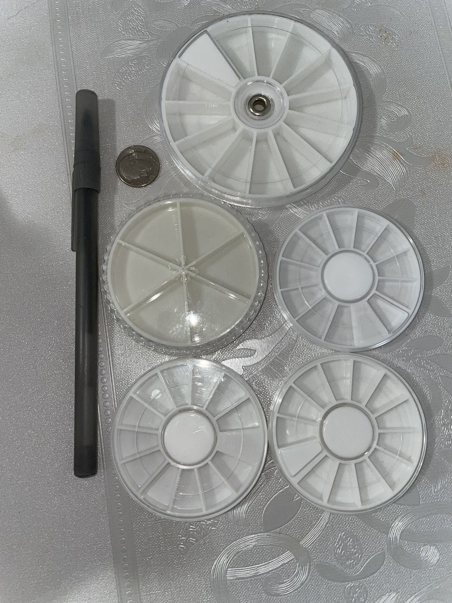 Assorted Plastic Storage Containers
