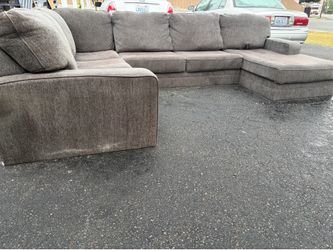 3 Piece Sectional Couch