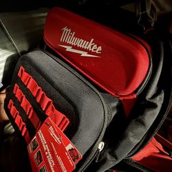 Milwaukee Back Bag