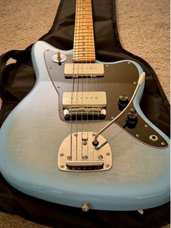 Fender Japan Hybrid II Jazzmaster 2024 Collection Flagship Tokyo Exclusive Celeste Blue