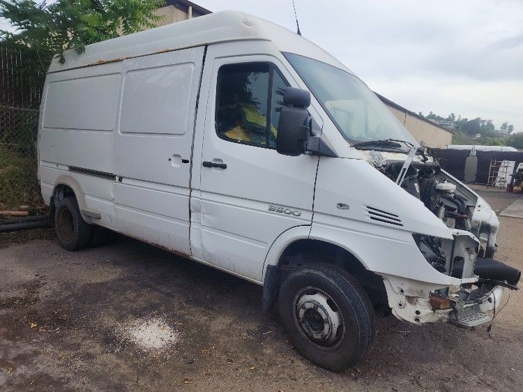 Mercedes Sprinter For Parts
