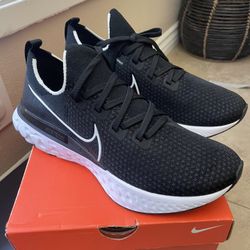 Nike React Infinity