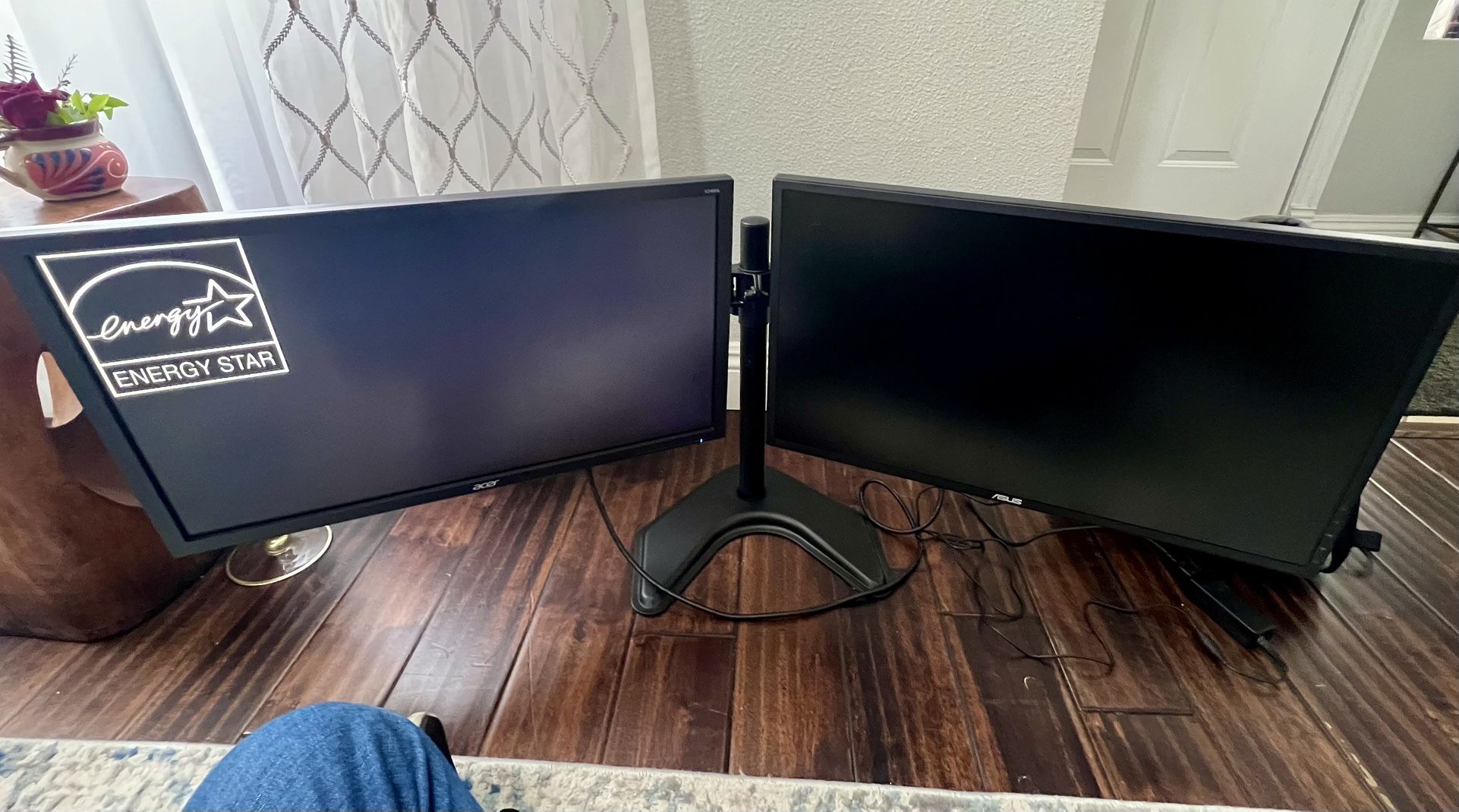 Dual 24” Computer Monitor Setup With Stand