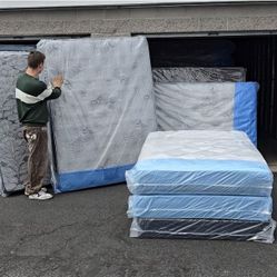 Single Twin Mattress 99 Full Double 159 Queen Bed 179 King 229 California King 229 Frame 69 XL Twin Mattresses Same Day Delivery Se Habla Espanol 