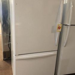 Whirlpool Refrigerator Appliance