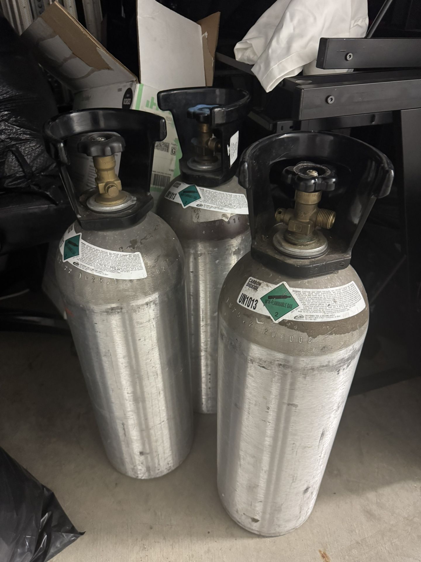 CO2 Tanks
