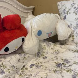 Cinnamoroll And My Melody Plushies 
