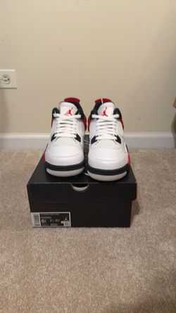 Jordan 4 red cement size 6.5y