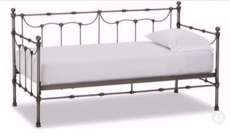 Pottery barn cheap savannah daybed