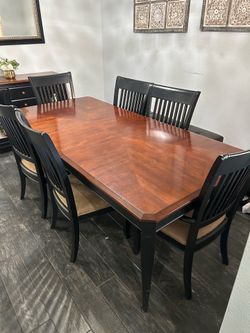 Furniture set